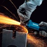 Esmeril Angular 4 1/2" 850w M9510B MT Makita